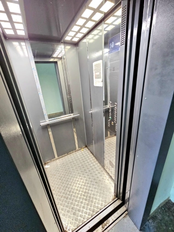 Купить квартиру в Москве. Вариант № 9028730, 11, площадь -  квм, цена 20900000 рублей