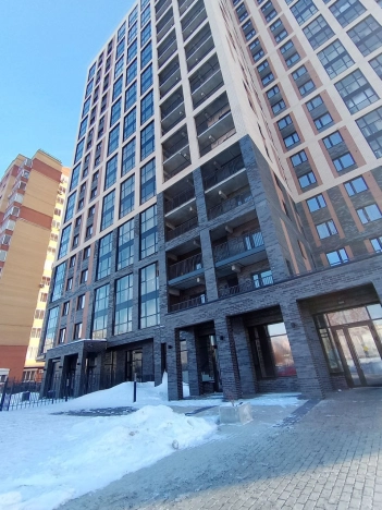 Купить однокомнатную квартиру в районе Калининский в Новосибирске. Вариант № 5460724, 0, площадь -  квм, цена 4990000 рублей