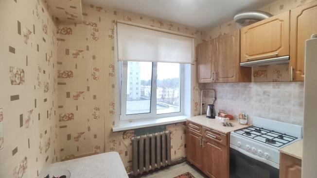 Купить однокомнатную квартиру на улице Школьная в Калужской области. Вариант № 21746, 5, площадь -  квм, цена 2150000 рублей