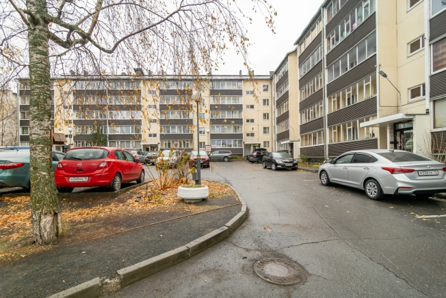 Купить однокомнатную квартиру на улице проезд Алексея Афанасьева в Петрозаводске. Вариант № 17544, 0, площадь -  квм, цена 4750000 рублей