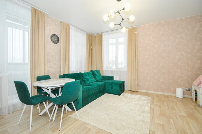 Купить однокомнатную квартиру в Новосибирске. Вариант № 8767826, 1, площадь -  квм, цена 6400000 рублей