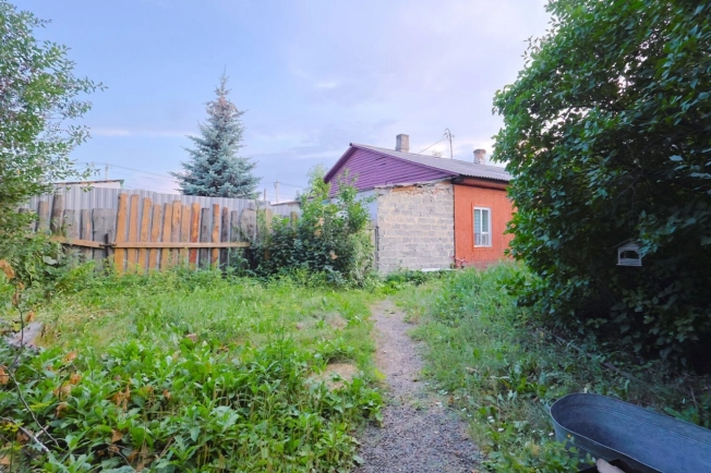 Купить квартиру в районе Рудничный в Кемерове. Вариант № 4135415, 25, площадь -  квм, цена 3099000 рублей