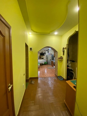 Купить дом на улице Хомутникова в Элисте. Вариант № 5680, 23, площадь -  квм, цена 10000000 рублей