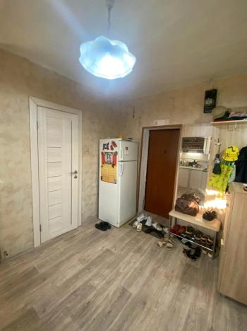 Купить дом на улице имени Б. Адучиева в Элисте. Вариант № 60790, 5, площадь -  квм, цена 4500000 рублей