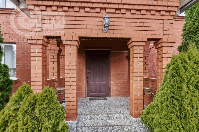 Купить дом в Воронеже. Вариант № 672353, 3, площадь -  квм, цена 18000000 рублей