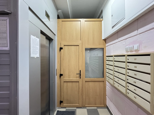 Купить квартиру в Москве. Вариант № 7592354, 4, площадь - квм, цена 44000000 рублей