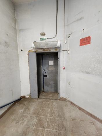 Купить торговые помещения в Сыктывкаре. Вариант № 3224993, 11, площадь -  квм, цена 13000000 рублей