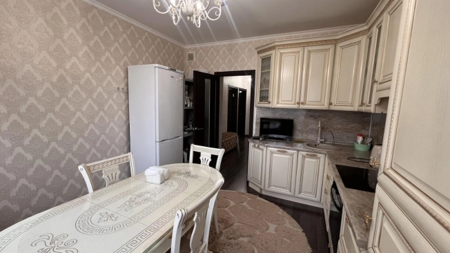 Купить двухкомнатную квартиру в районе Молжаниновский в Химках. Вариант № 10351832, 1, площадь -  квм, цена 9300000 рублей