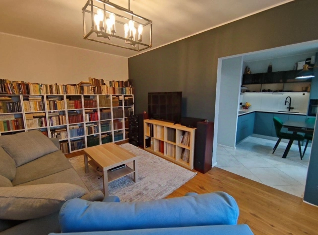 Купить квартиру в Москве. Вариант № 10249684, 2, площадь - квм, цена 35000000 рублей