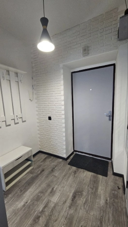 Снять квартиру в Тобольске. Вариант № 6971570, 5, площадь -  квм, цена 35000 рублей