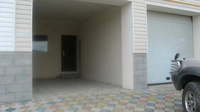 Купить дом на улице Октябрьский переулок в Новороссийске. Вариант № 9929, 23, площадь -  квм, цена 21998000 рублей