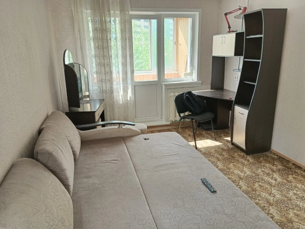 Снять квартиру в районе Дзержинский в Новосибирске. Вариант № 3143639, 1, площадь -  квм, цена 23000 рублей