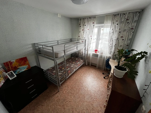 Купить трехкомнатную квартиру в Новосибирске. Вариант № 7642658, 21, площадь -  квм, цена 7100000 рублей