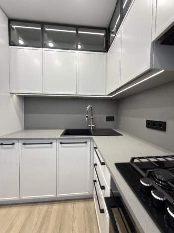 Купить квартиру в Москве. Вариант № 10687903, 10, площадь -  квм, цена 21500000 рублей