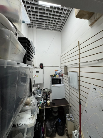 Купить коммерческую недвижимость свободного назначения в Жуковском. Вариант № 46007, 3, площадь -  квм, цена 4100000 рублей