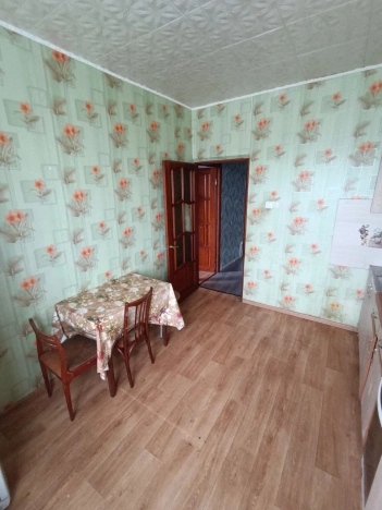 Купить трехкомнатную квартиру в Тульской области. Вариант № 53496, 9, площадь -  квм, цена 7000000 рублей