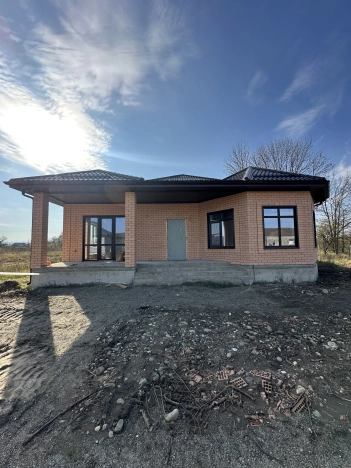 Купить дом в Краснодарском крае. Вариант № 10279869, 0, площадь -  квм, цена 10700000 рублей