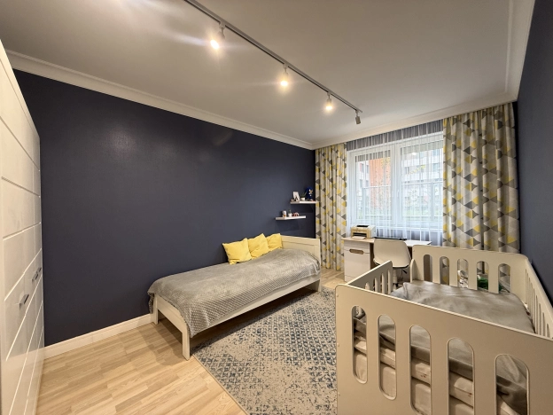 Купить трехкомнатную квартиру в Калининграде. Вариант № 8856007, 12, площадь -  квм, цена 15200000 рублей