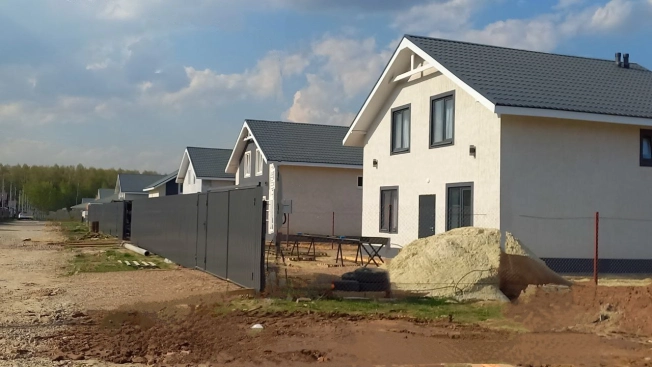 Купить дом в Москве. Вариант № 10092051, 3, площадь -  квм, цена 13000000 рублей