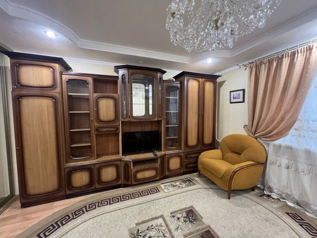 Купить однокомнатную квартиру на улице Юбилейный проспект в Химках. Вариант № 7652694, 4, площадь -  квм, цена 10700000 рублей