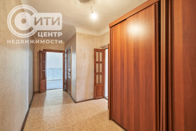 Купить трехкомнатную квартиру на улице Моисеева в Воронеже. Вариант № 5814, 3, площадь -  квм, цена 6600000 рублей