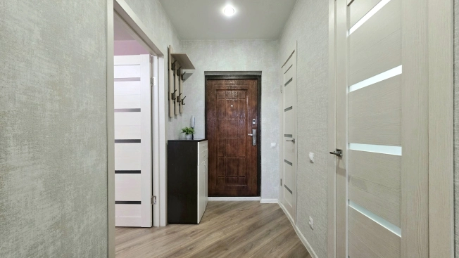 Купить однокомнатную квартиру в Микрорайоне 17-й в Липецке. Вариант № 10478713, 19, площадь -  квм, цена 2980000 рублей