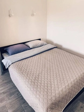 Купить однокомнатную квартиру в Омске. Вариант № 4001878, 6, площадь -  квм, цена 4500000 рублей