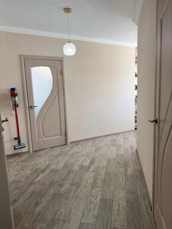 . Вариант № 50418, 13, площадь - 85 квм, цена 13599999 рублей