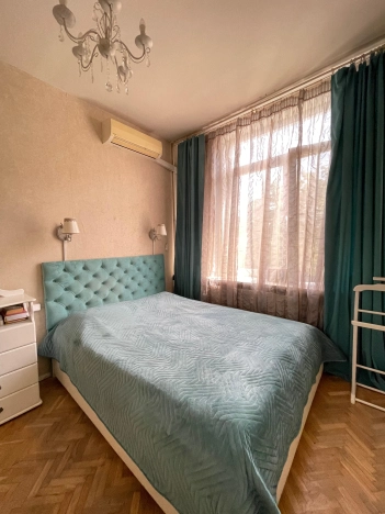Купить квартиру в Москве. Вариант № 3215975, 7, площадь - квм, цена 64000000.0000 рублей