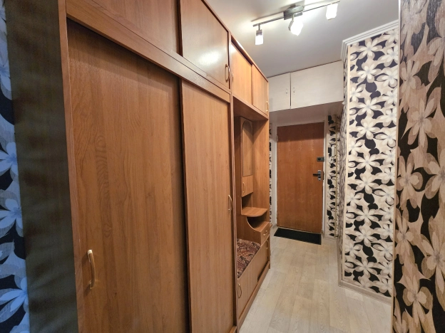 Купить трехкомнатную квартиру в Пушкине. Вариант № 6649652, 14, площадь -  квм, цена 6600000 рублей