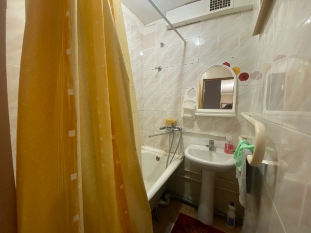 Купить однокомнатную квартиру в Краснодарском крае. Вариант № 9891501, 4, площадь -  квм, цена 3800000 рублей