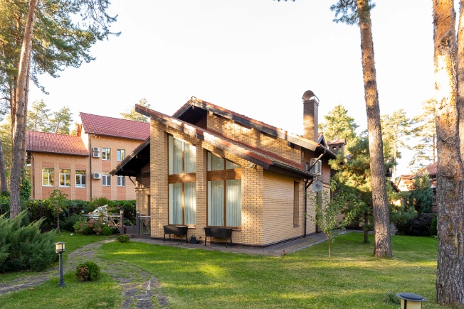 Купить дом на улице Пушкина в Владимире. Вариант № 3518894, 27, площадь -  квм, цена 106000000 рублей