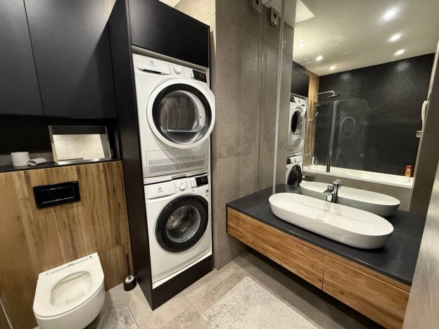 Купить квартиру в Москве. Вариант № 8047746, 12, площадь - квм, цена 21800000 рублей