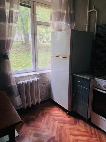 Купить квартиру у метро Нагорная в Москве. Вариант № 5922255, 5, площадь - квм, цена 15465000 рублей