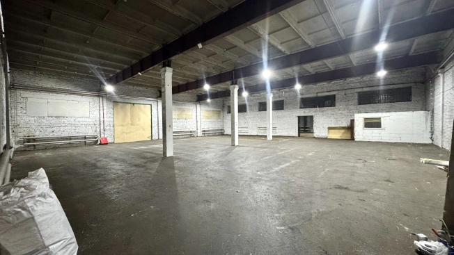 Снять коммерческую недвижимость в Новосибирске. Вариант № 785402, 2, площадь - квм, цена 588810 рублей