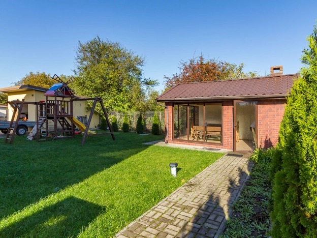 Купить дом на улице Владимирский переулок в Гурьевске. Вариант № 17029, 43, площадь -  квм, цена 17300000 рублей