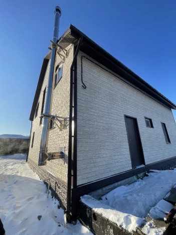 Купить дом на улице Заводская в Приморском крае. Вариант № 10462623, 4, площадь -  квм, цена 12500000 рублей