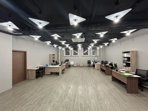 Купить коммерческую недвижимость свободного назначения в Новосибирске. Вариант № 53991, 4, площадь -  квм, цена 30400000 рублей