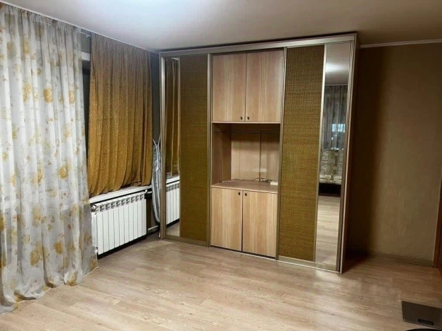 Купить квартиру у метро Маршала Покрышкина в Новосибирске. Вариант № 41532, 4, площадь - квм, цена 7050000 рублей