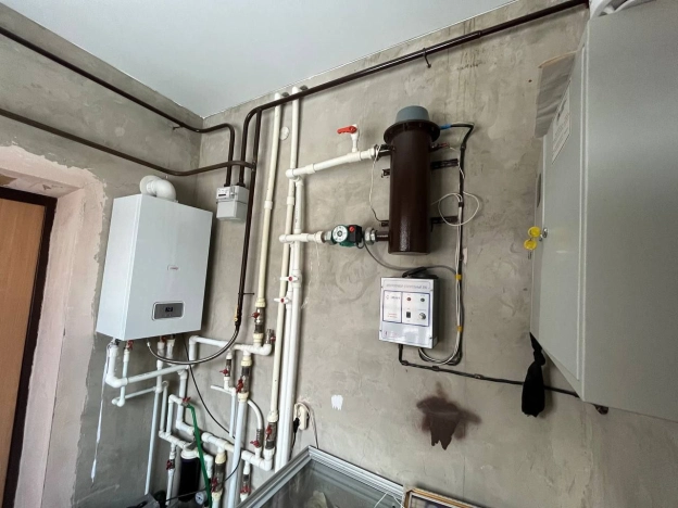 Купить дом на улице Сосновая в Тюменской области. Вариант № 12514, 4, площадь -  квм, цена 8000000 рублей