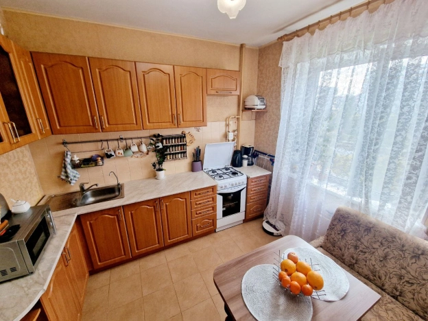 Купить однокомнатную квартиру в Омске. Вариант № 2026310, 11, площадь -  квм, цена 5650000 рублей