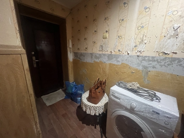 Купить трехкомнатную квартиру на улице 40 лет Победы в Нижегородской области. Вариант № 8841521, 6, площадь -  квм, цена 1080000 рублей