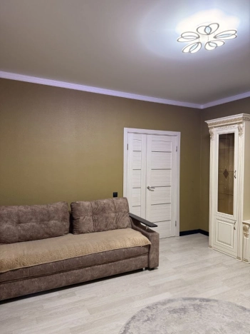 . Вариант № 5922233, 4, площадь - 74 квм, цена 8700000 рублей