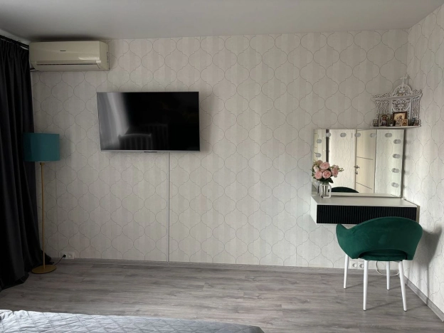 Купить двухкомнатную квартиру в районе Молжаниновский в Химках. Вариант № 9290228, 6, площадь -  квм, цена 13000000 рублей