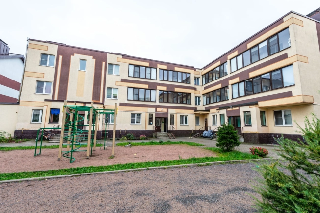 Купить двухкомнатную квартиру в Ленинградской области. Вариант № 5253652, 24, площадь -  квм, цена 7600000 рублей