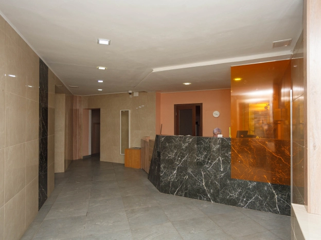 Купить трехкомнатную квартиру в Новосибирске. Вариант № 8141737, 28, площадь -  квм, цена 16300000 рублей