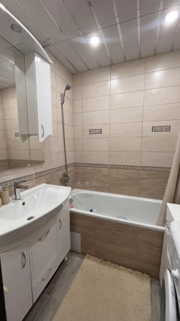 Купить двухкомнатную квартиру в районе Молжаниновский в Химках. Вариант № 10351832, 13, площадь -  квм, цена 9300000 рублей