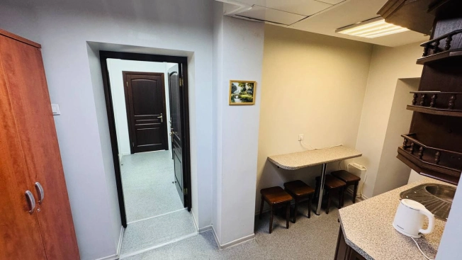 Снять коммерческую недвижимость в Новосибирске. Вариант № 6628596, 7, площадь -  квм, цена 110000 рублей