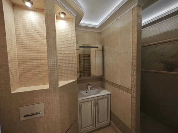 Купить двухкомнатную квартиру на улице Гурьянова в Калуге. Вариант № 5446027, 35, площадь -  квм, цена 7750000 рублей