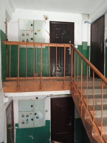 Купить квартиру в Омской области. Вариант № 4828, 6, площадь -  квм, цена 750000 рублей